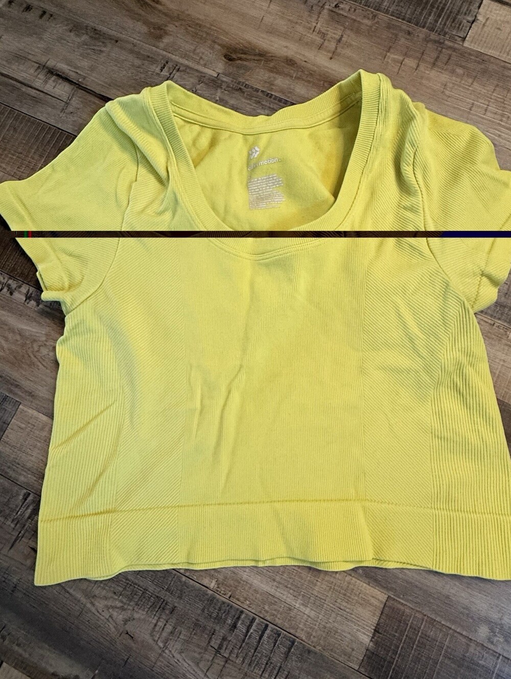 All in Motion Seamless Croptop yellow M box